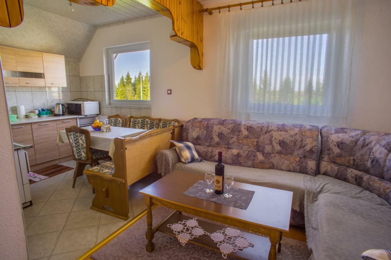 Vukovic Accommodation Žabljak エクステリア 写真