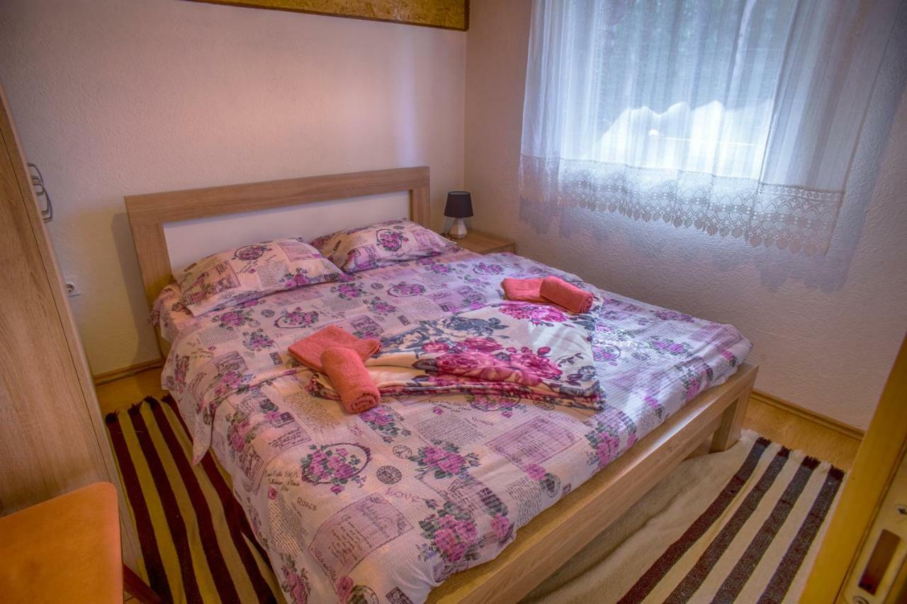 Vukovic Accommodation Žabljak エクステリア 写真