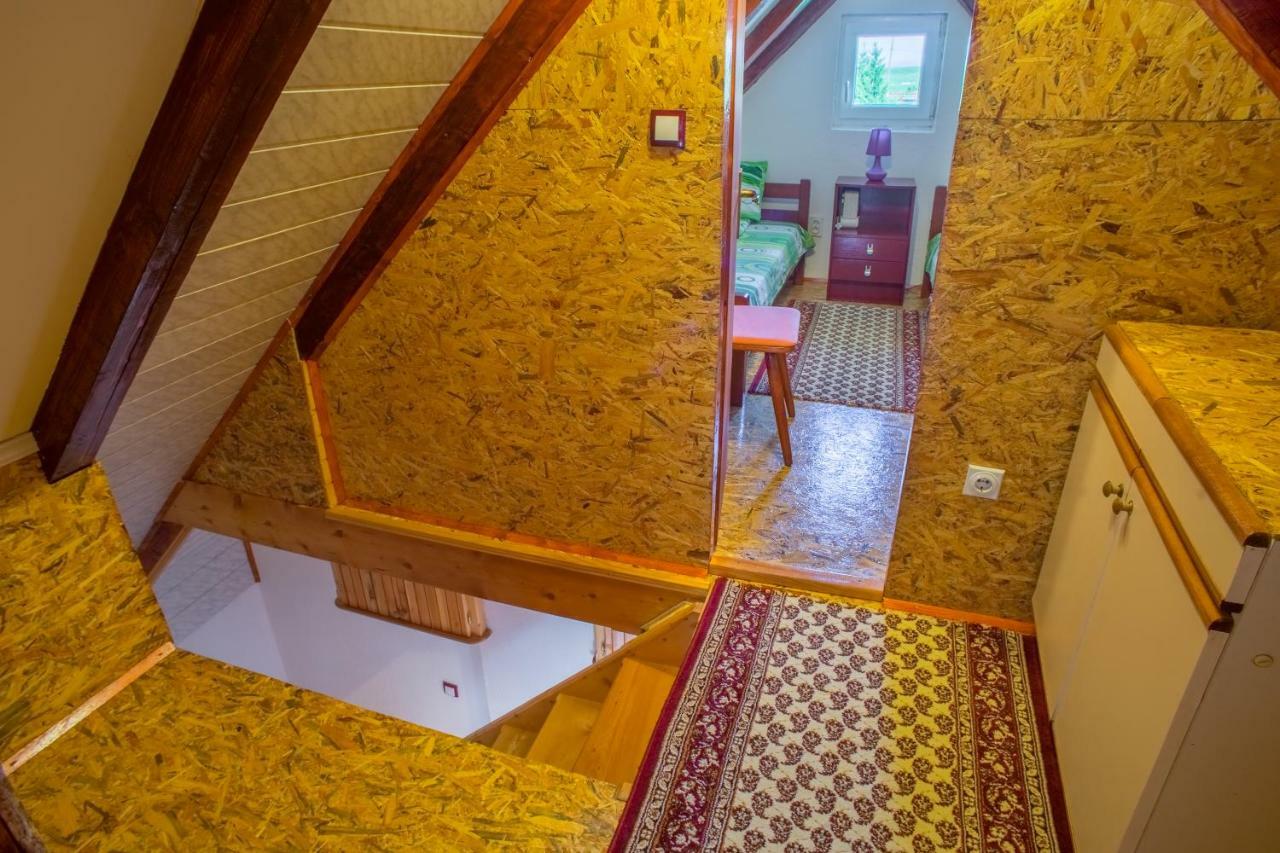 Vukovic Accommodation Žabljak エクステリア 写真